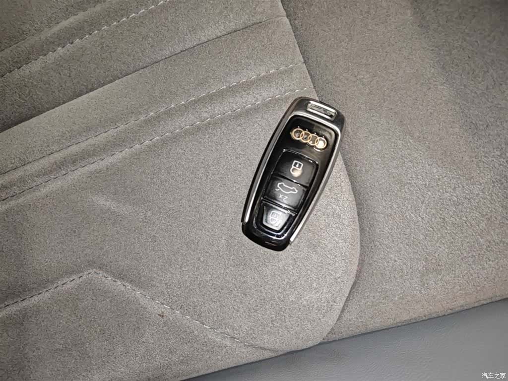 Audi A6L, 2023 15