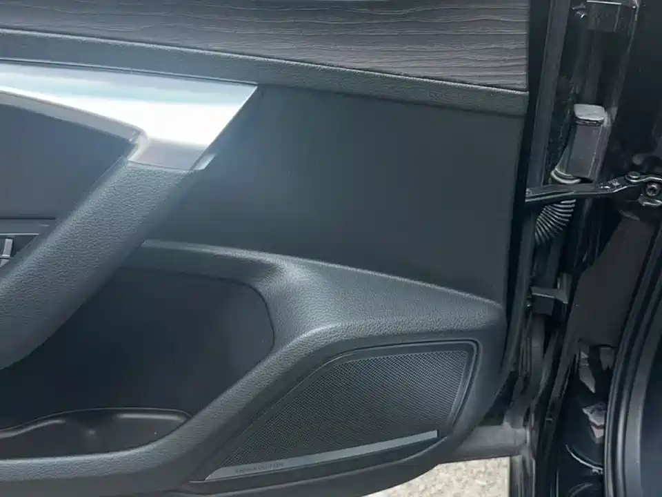Audi A6L Audi A6L