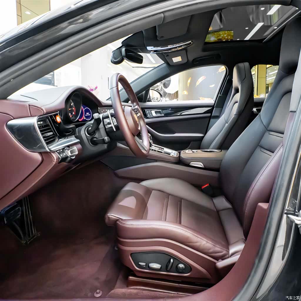 Porsche Panamera, 2022 25