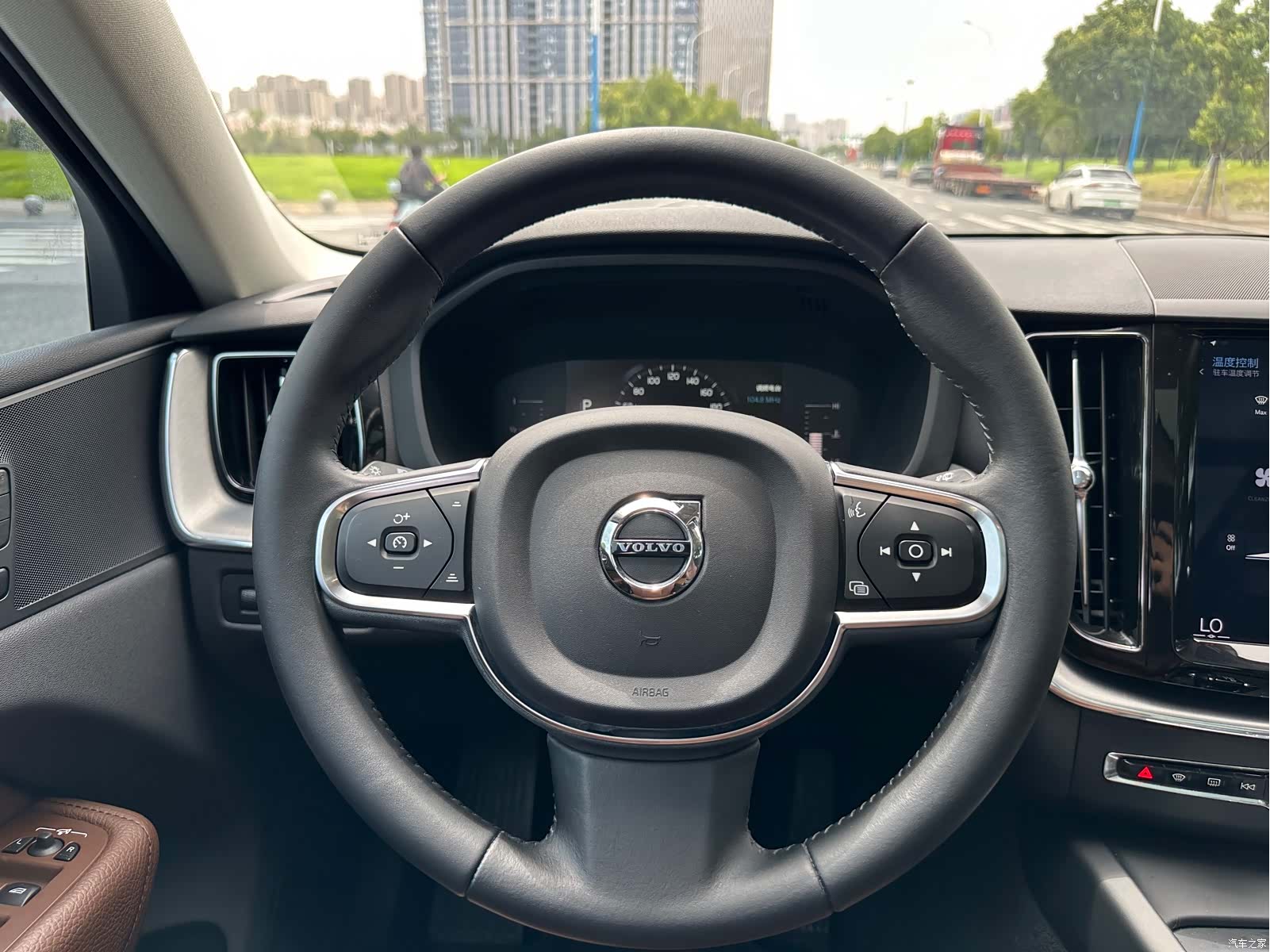 Volvo XC60, 2019 14