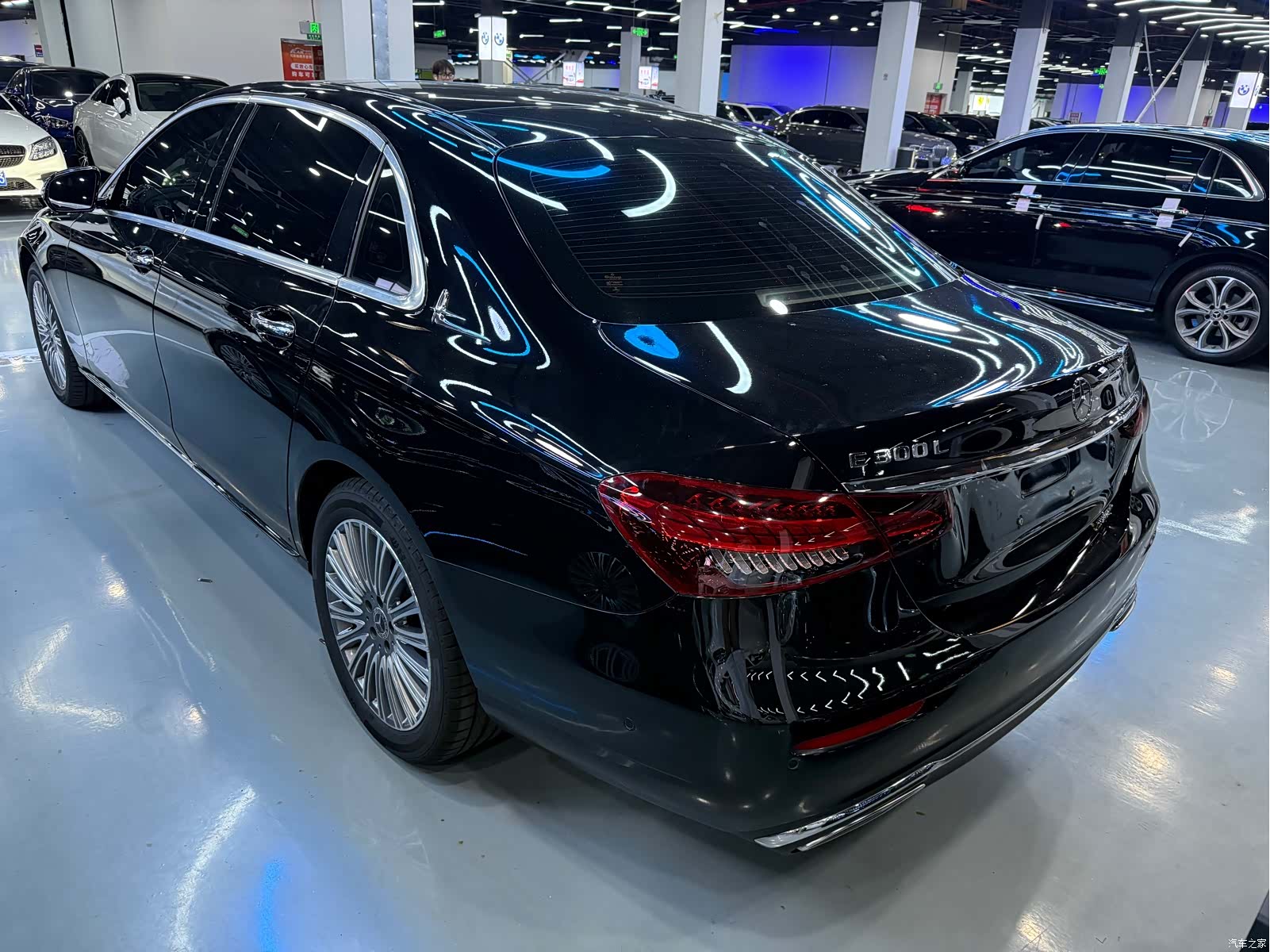 Mercedes-Benz E-Class, 2022 19