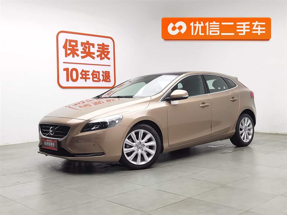 Volvo V40