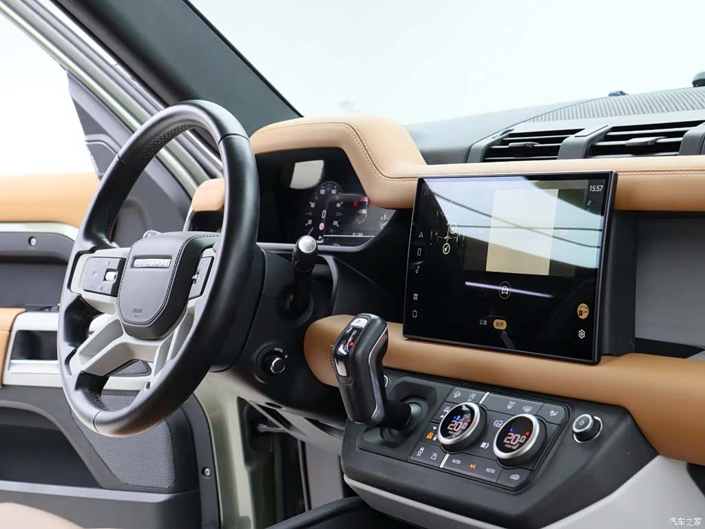 Land Rover Defender, 2022 9