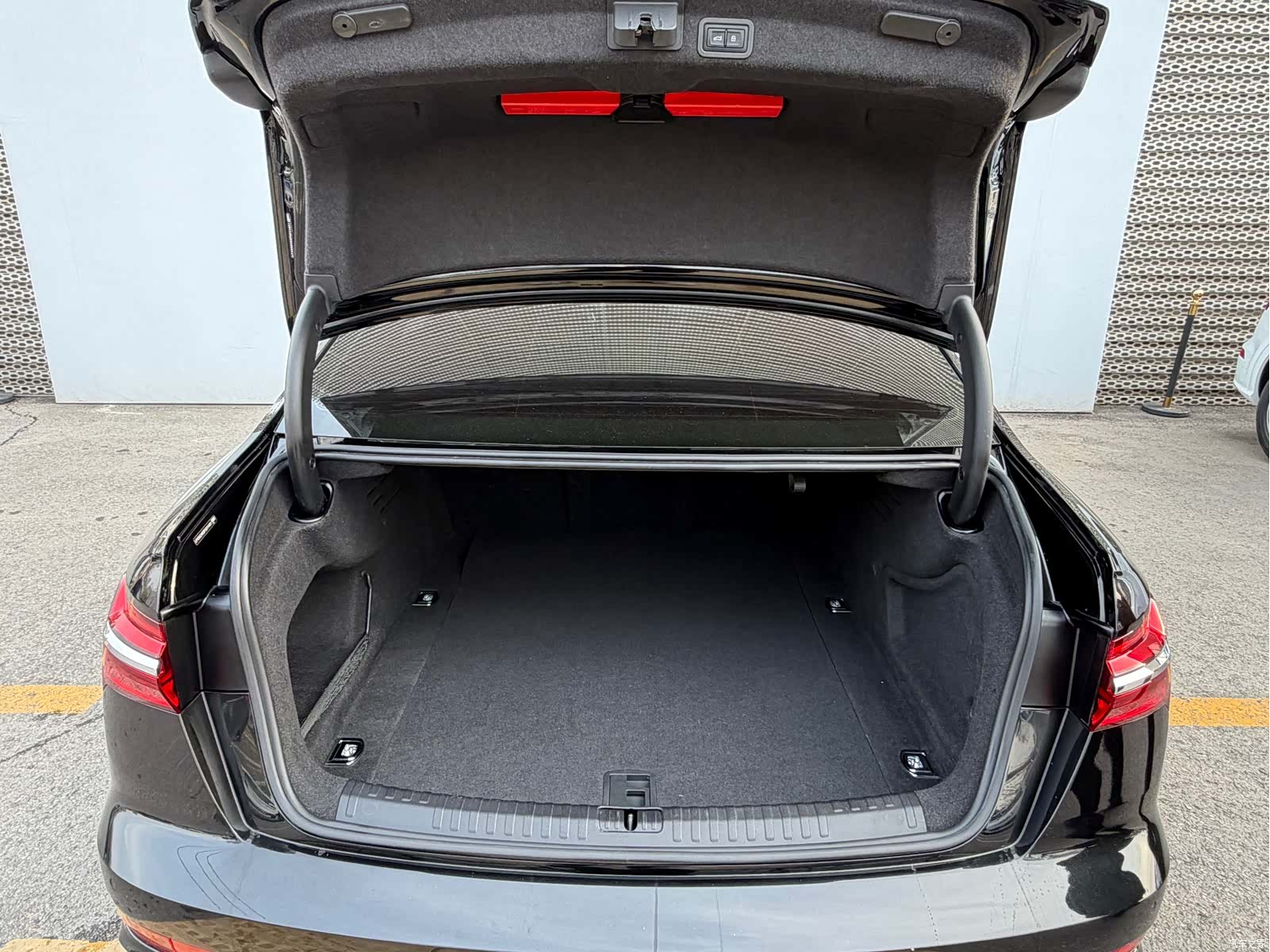 Audi A6L, 2023 17