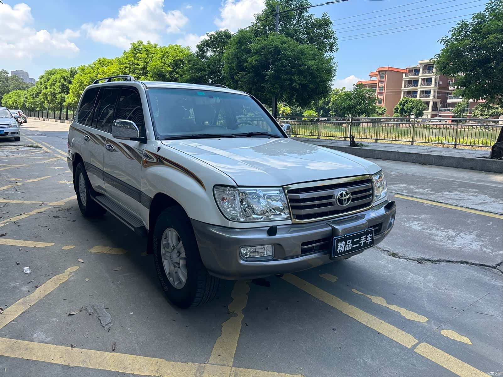 Toyota Land Cruiser, 2004 3