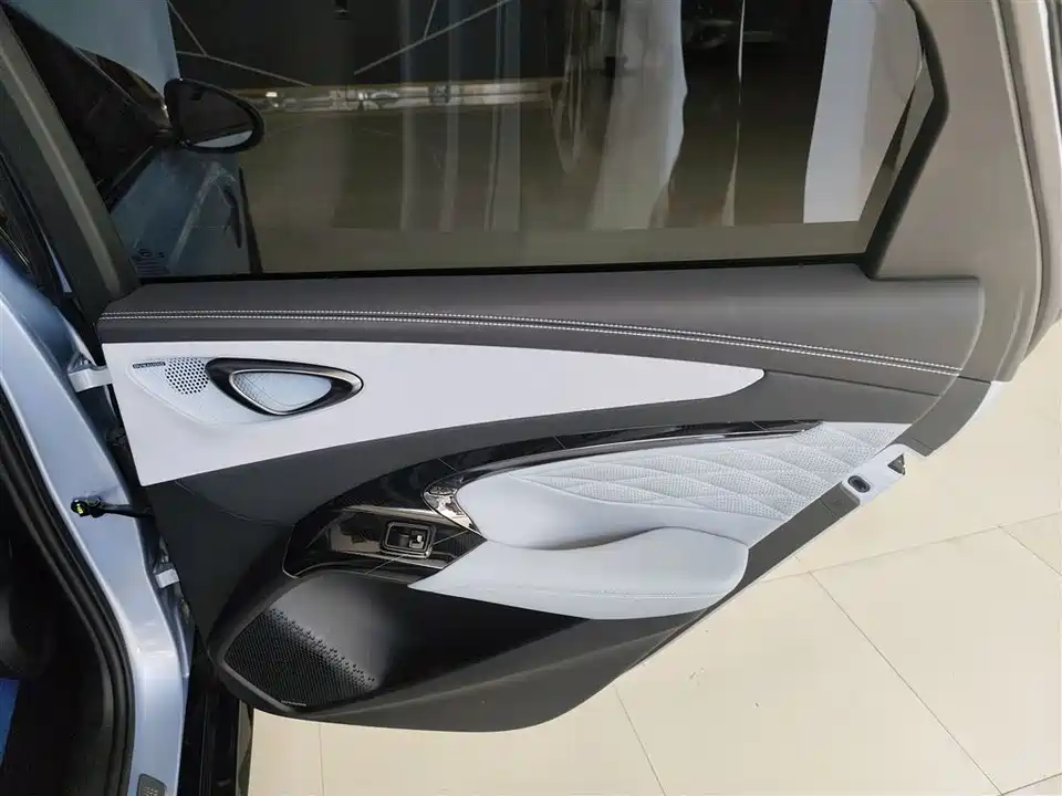 BYD seal