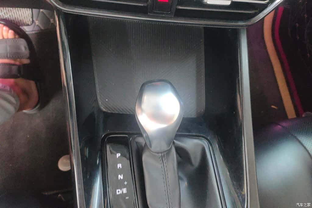 Roewe i5, 2022 16