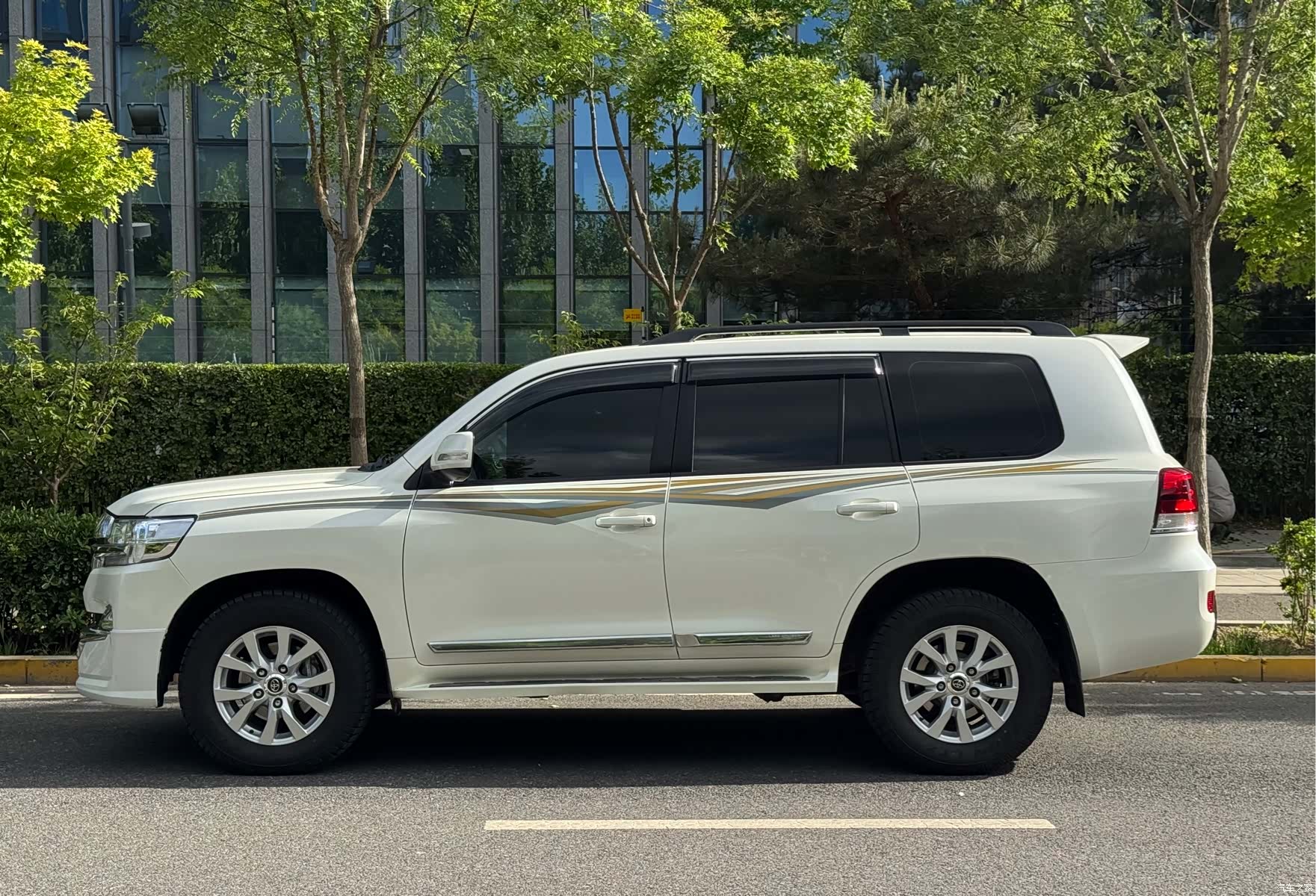 Toyota Land Cruiser, 2016 3