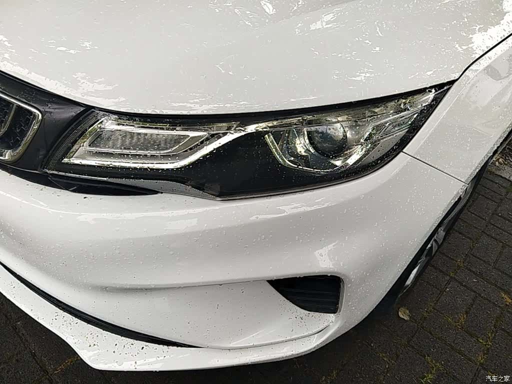 Geely Emgrand, 2019 24