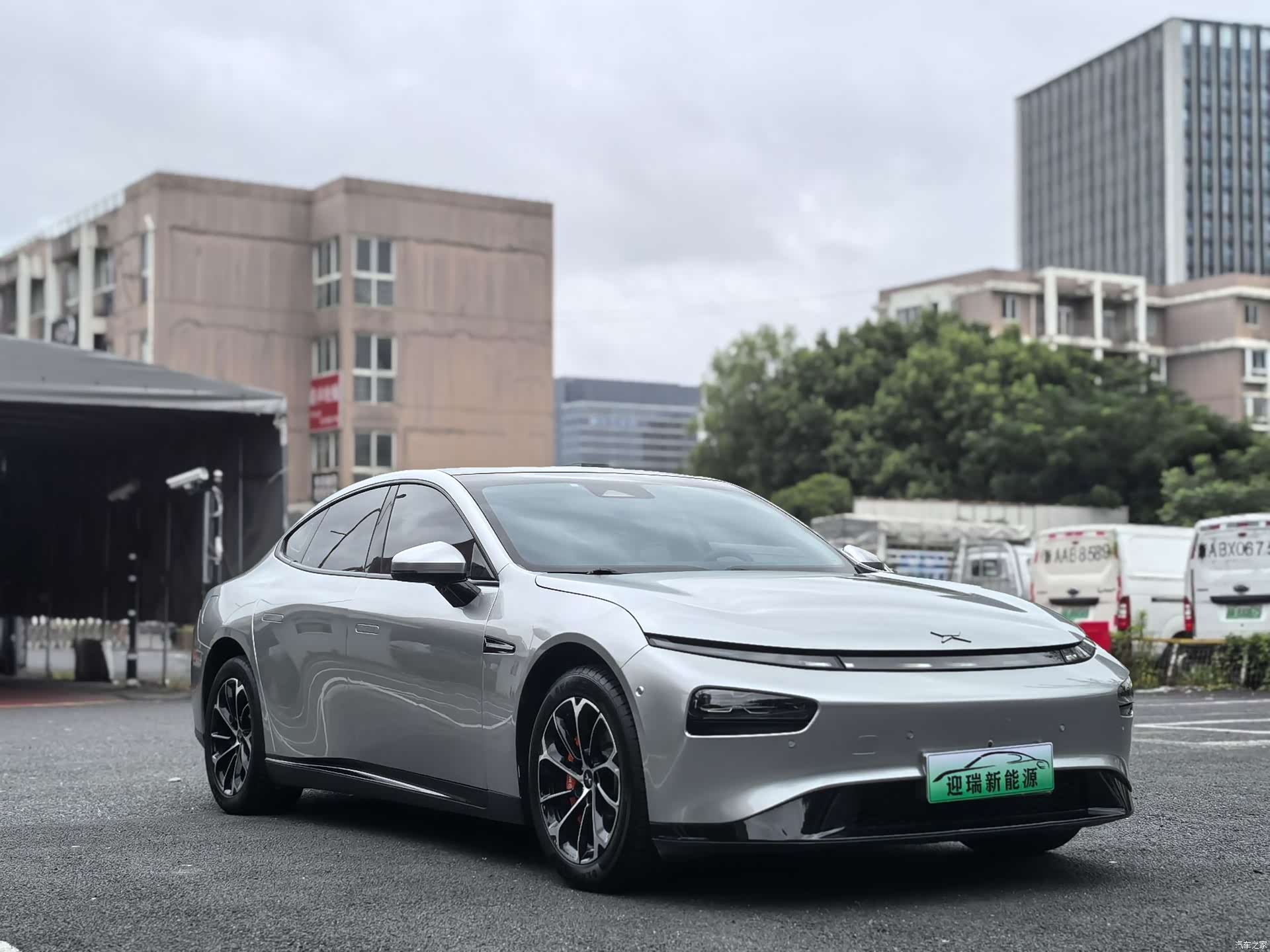 Xpeng P7, 2021 8