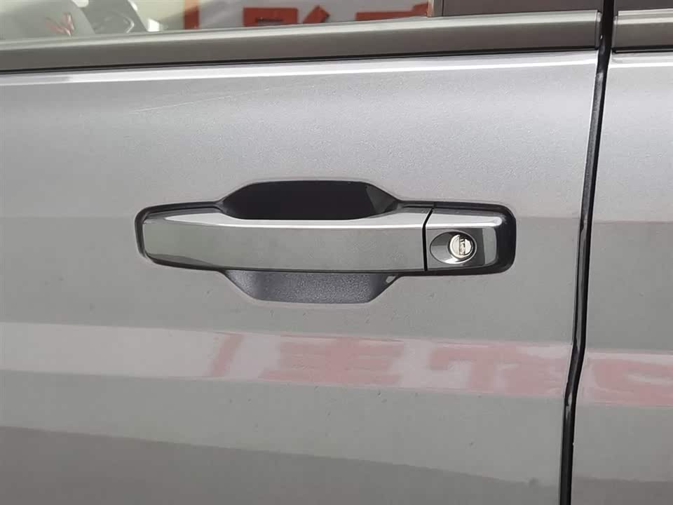 Wuling Wuling Journey