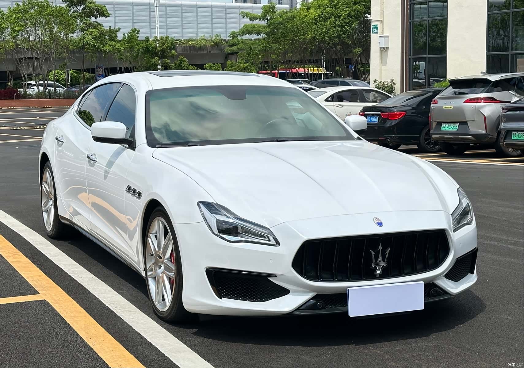 Maserati Q4, 2015 3
