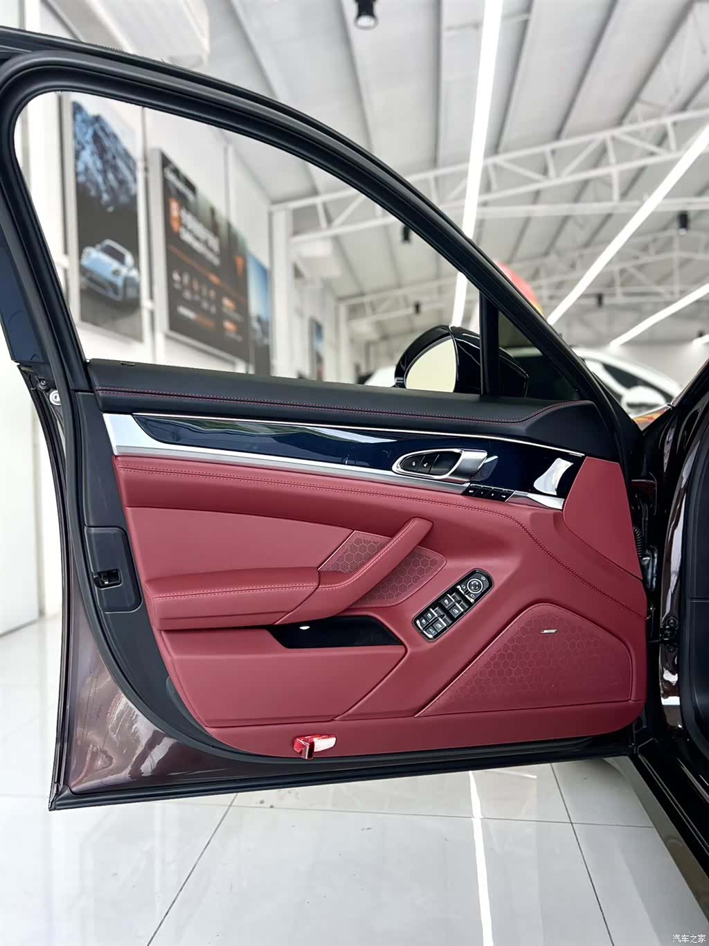 Porsche Panamera, 2014 8