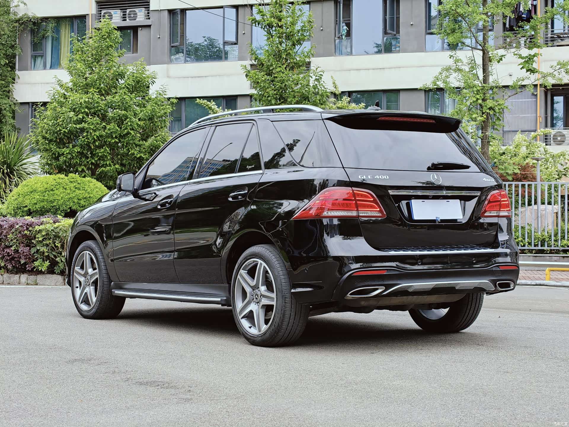 Mercedes-Benz GLE, 2018 3
