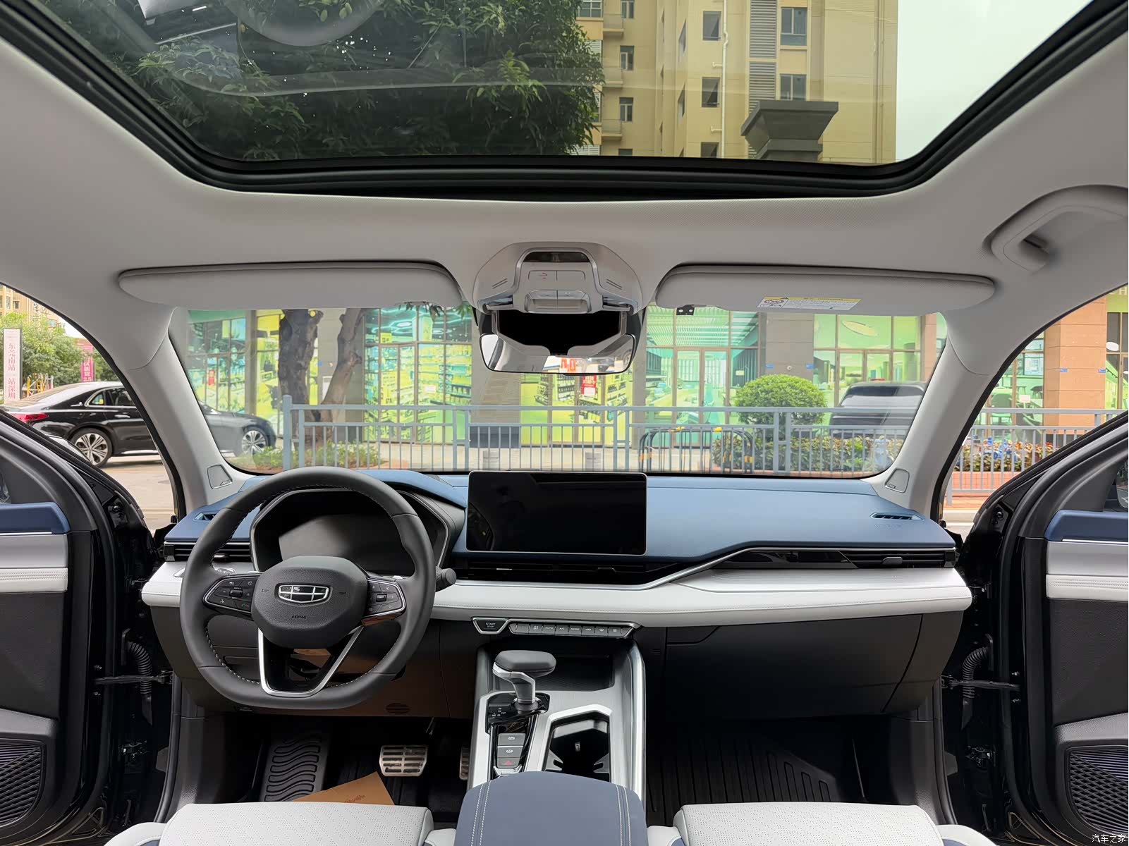 Geely Preface, 2024 22