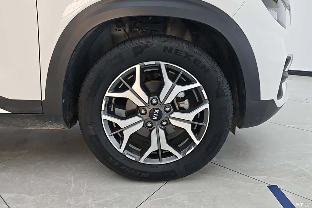 Kia KX3, 2021 6