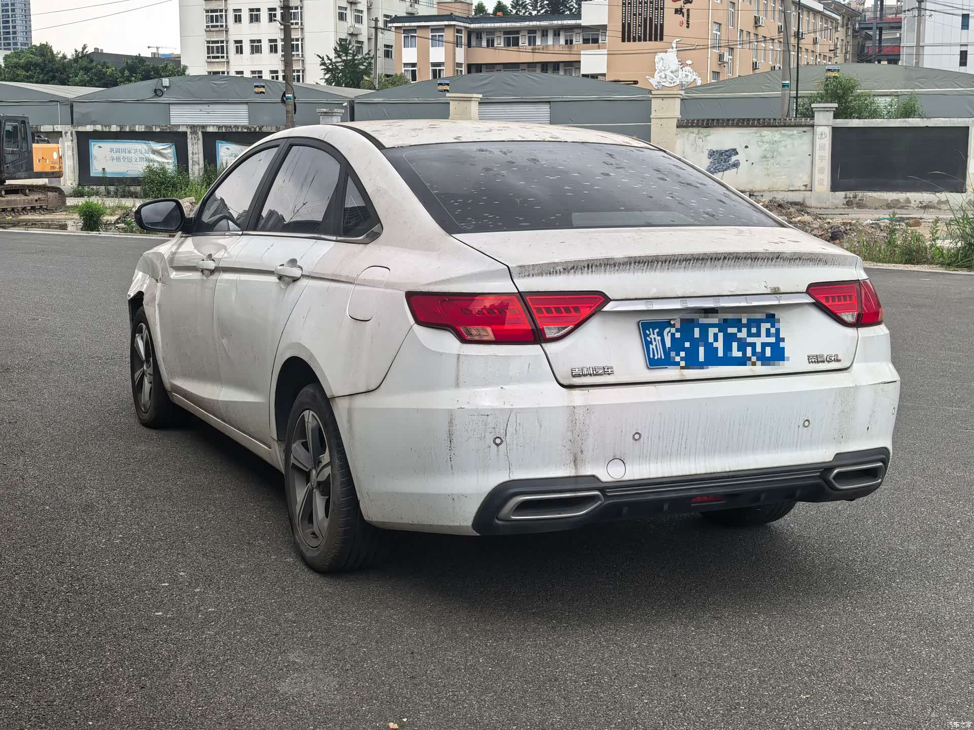 Geely Emgrand, 2020 4