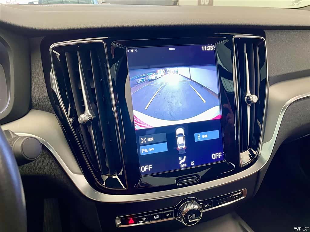 Volvo S60, 2022 10