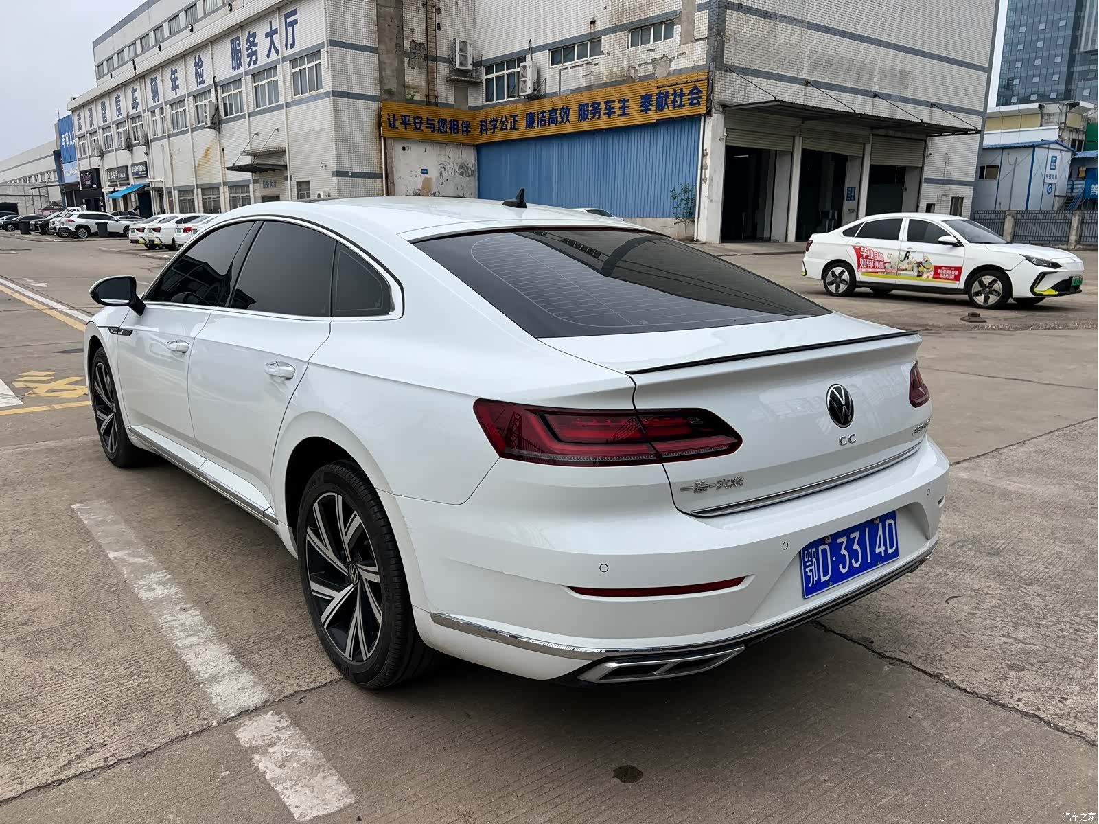 Volkswagen CC, 2023 14