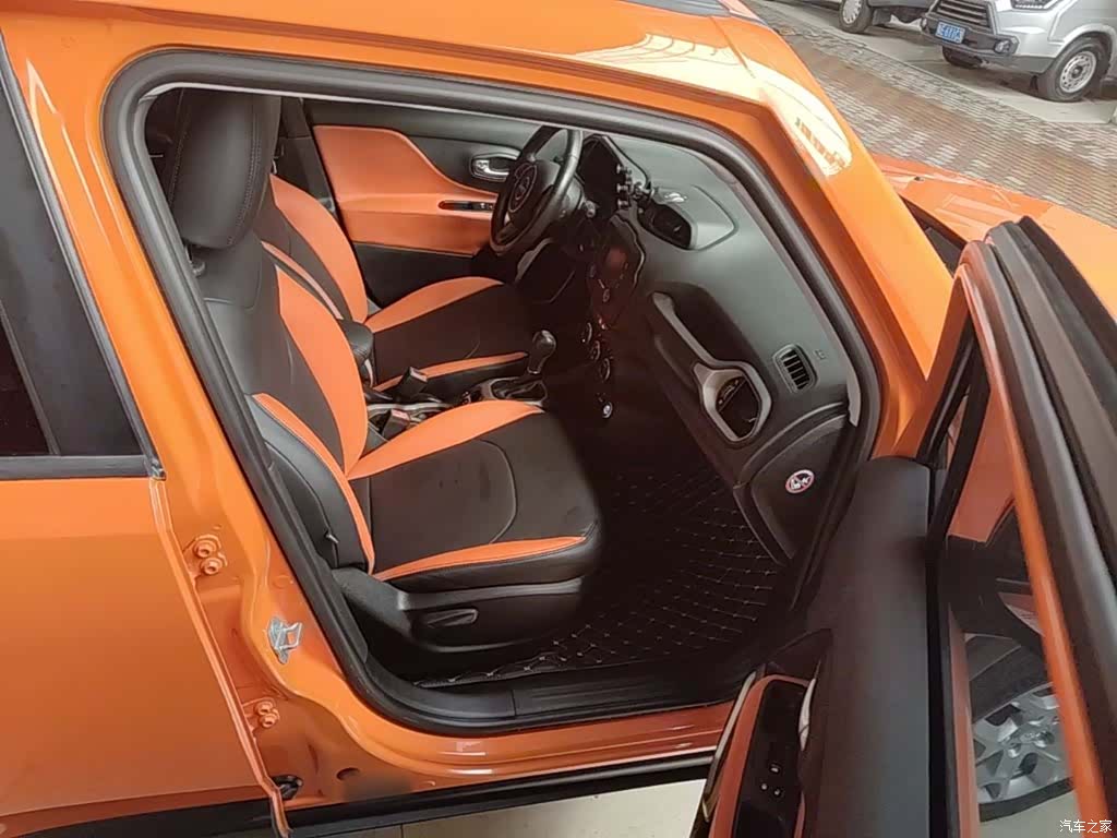 Jeep Renegade, 2017 25