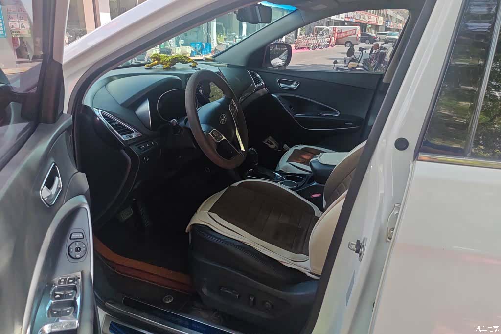 Hyundai Santa Fe, 2014 9
