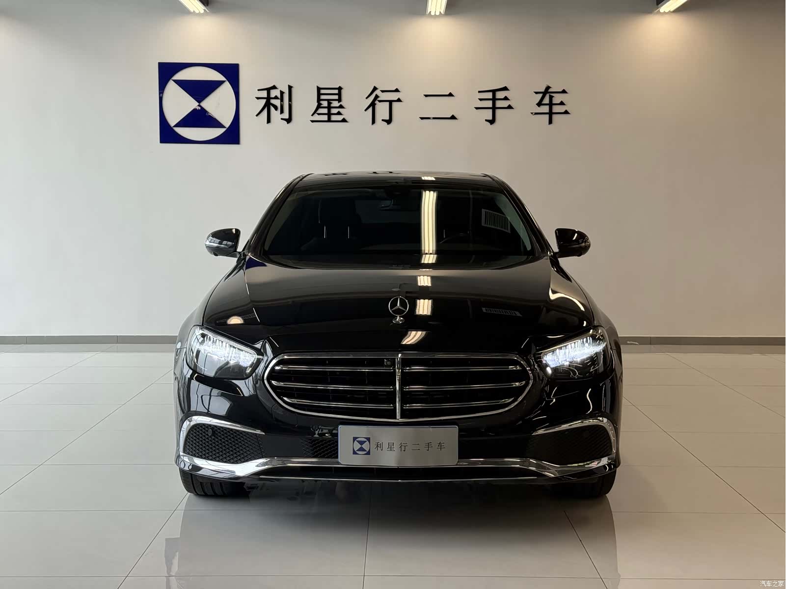 Mercedes-Benz E-Class, 2023 3