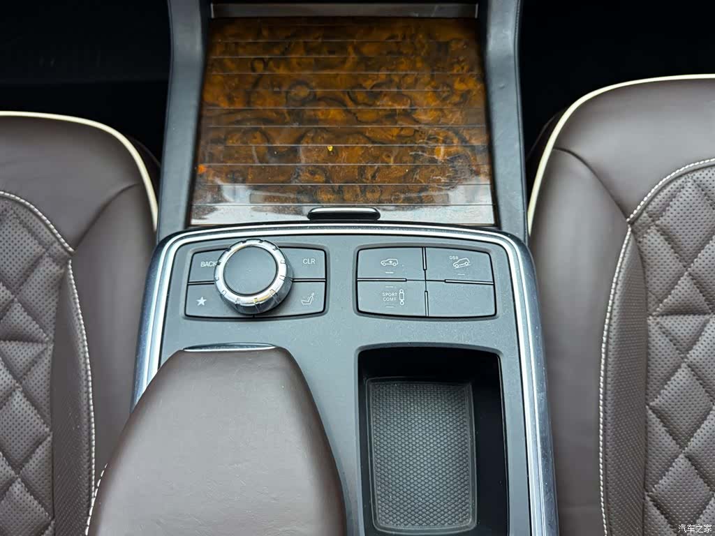 Mercedes-Benz GL-Class, 2015 15