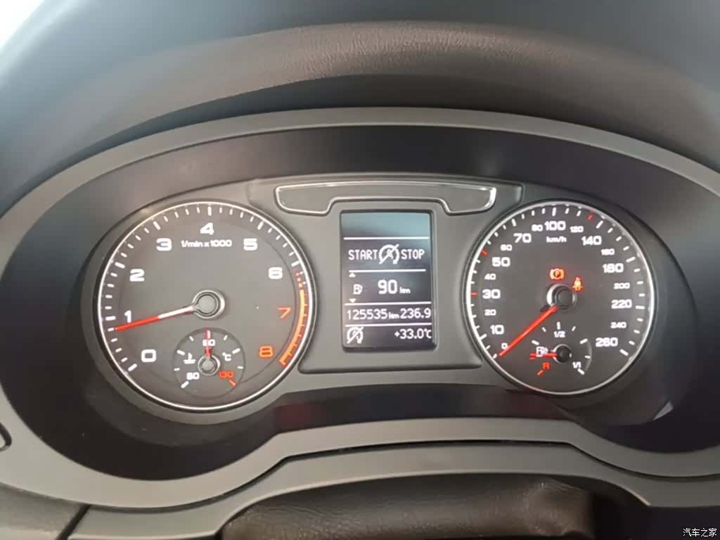 Audi Q3, 2016 12