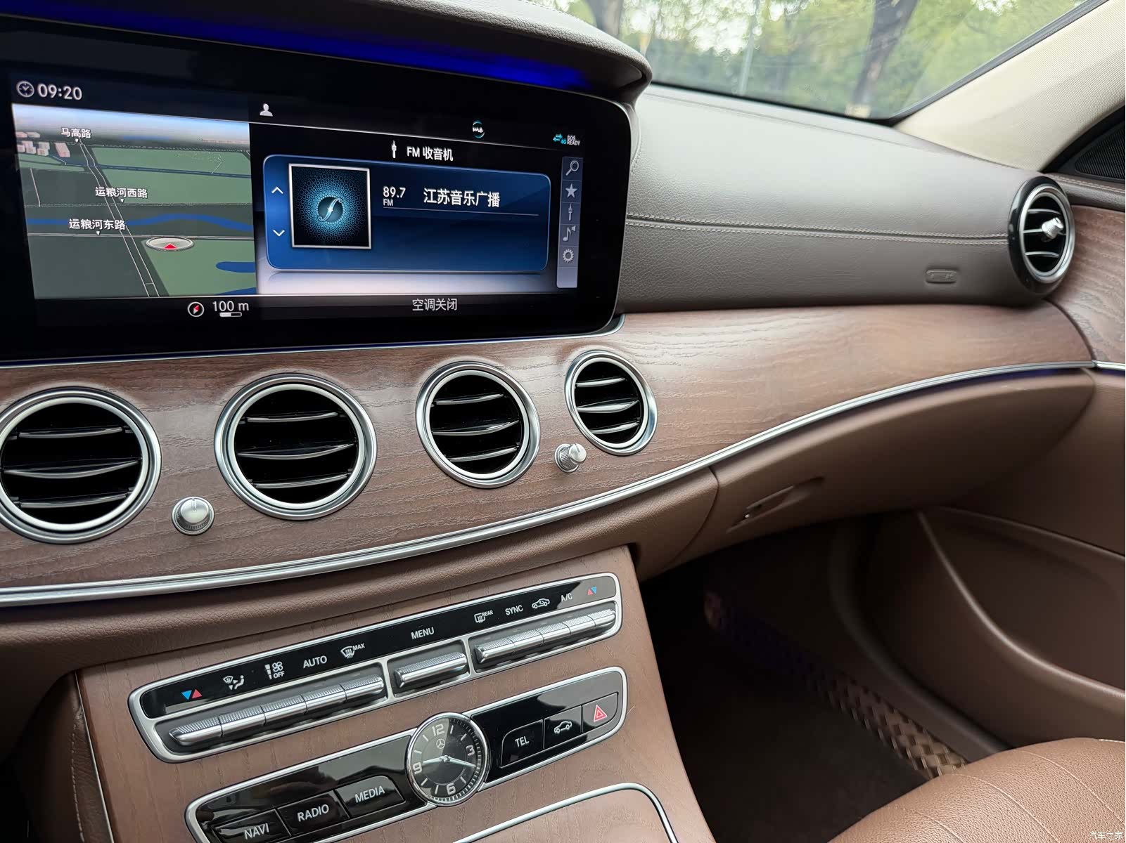 Mercedes-Benz E-Class, 2020 13