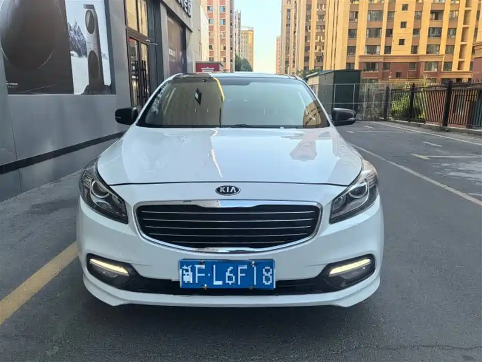 Kia K4