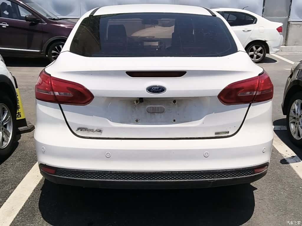 Ford Focus, 2015 4