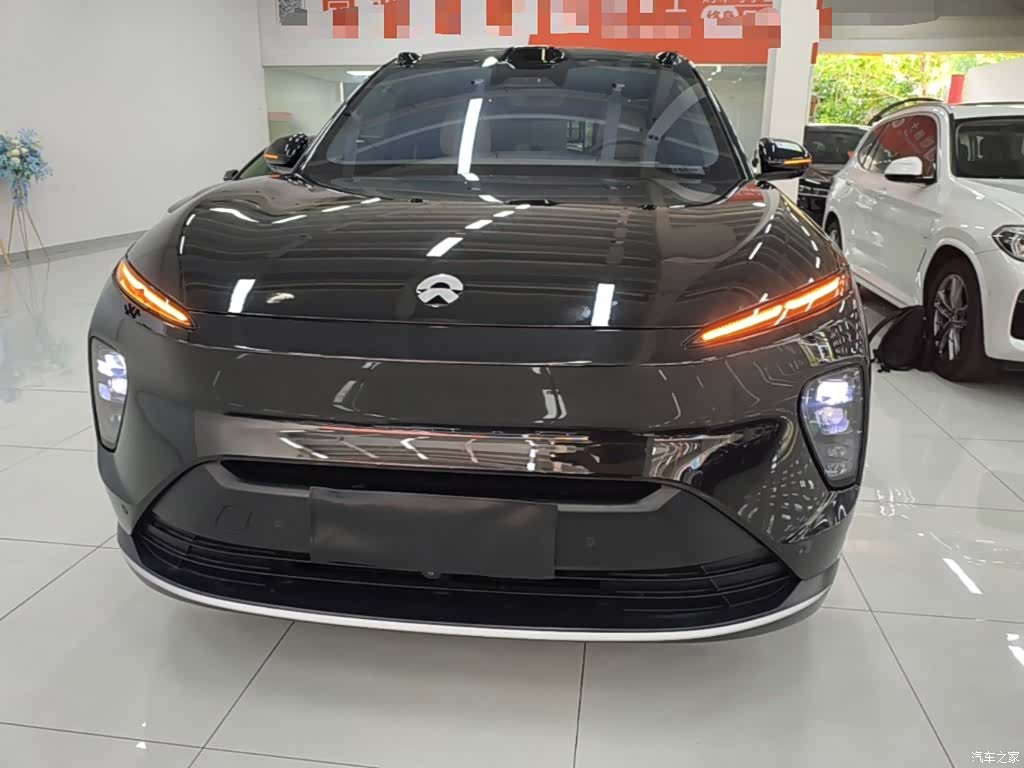 NIO ES8, 2023 3