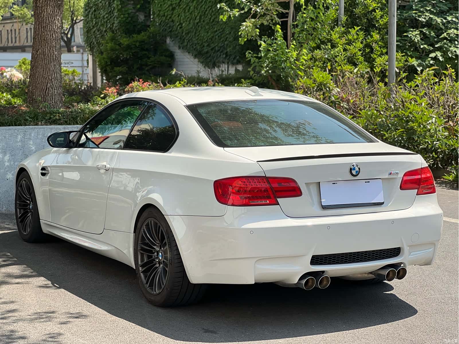 BMW M3, 2010 4