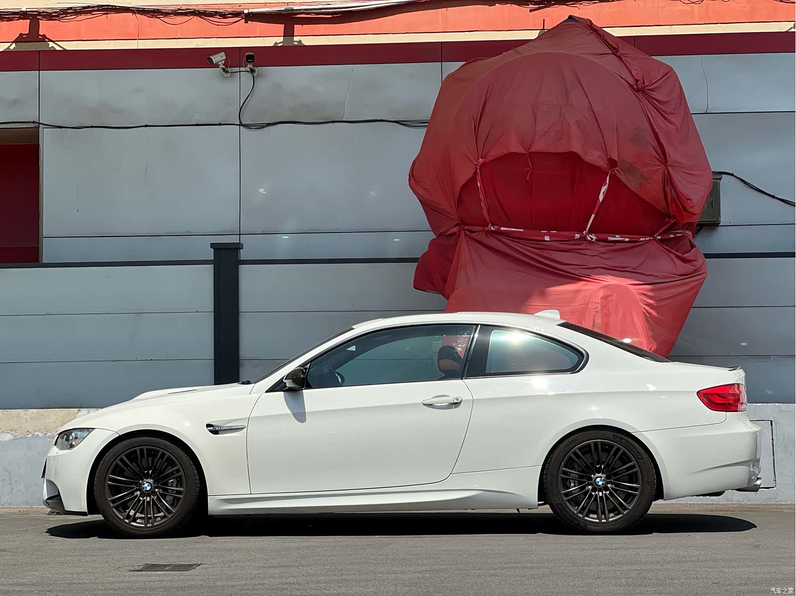 BMW M3, 2010 7
