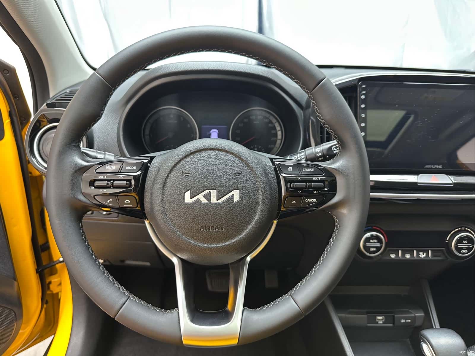 Kia KX1, 2022 7