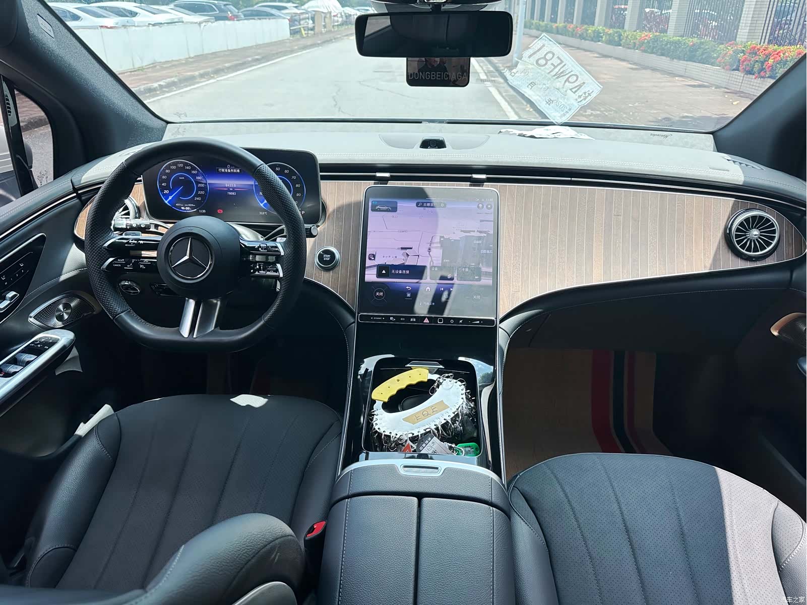 Mercedes-Benz EQE, 2024 17