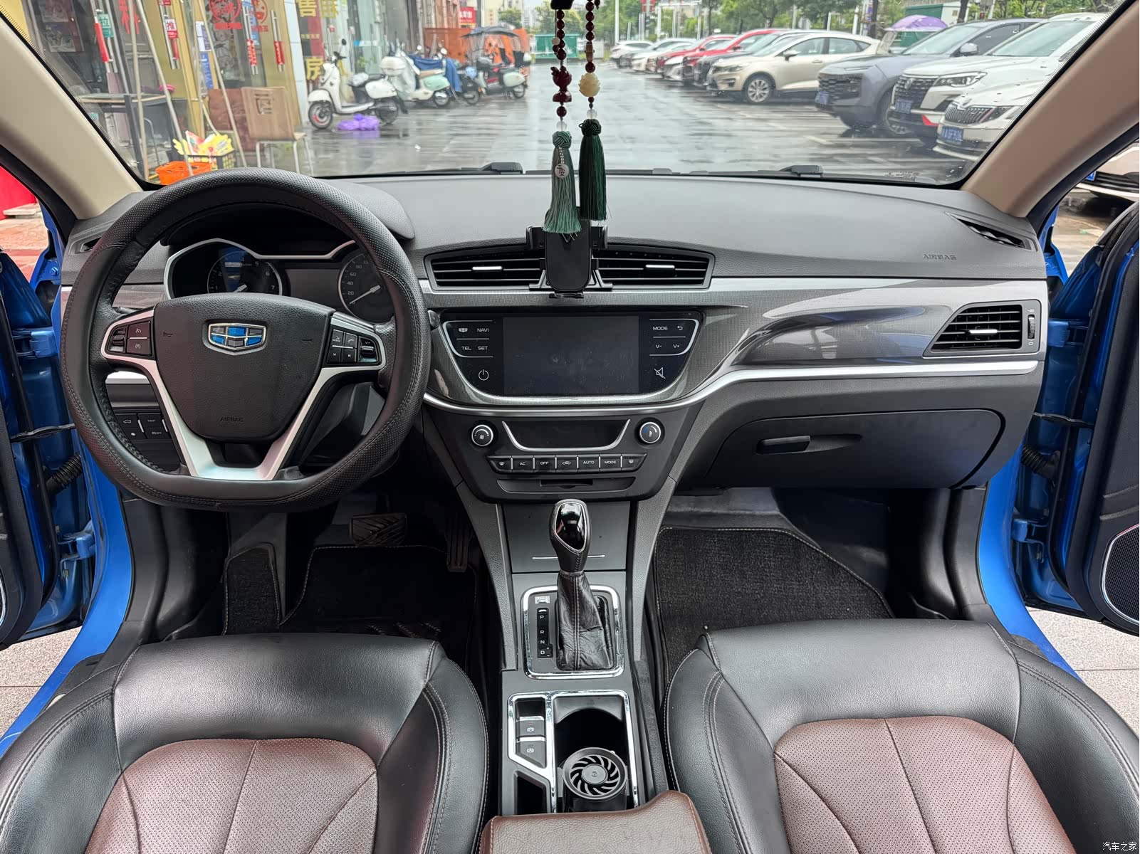 Geely Emgrand, 2017 8