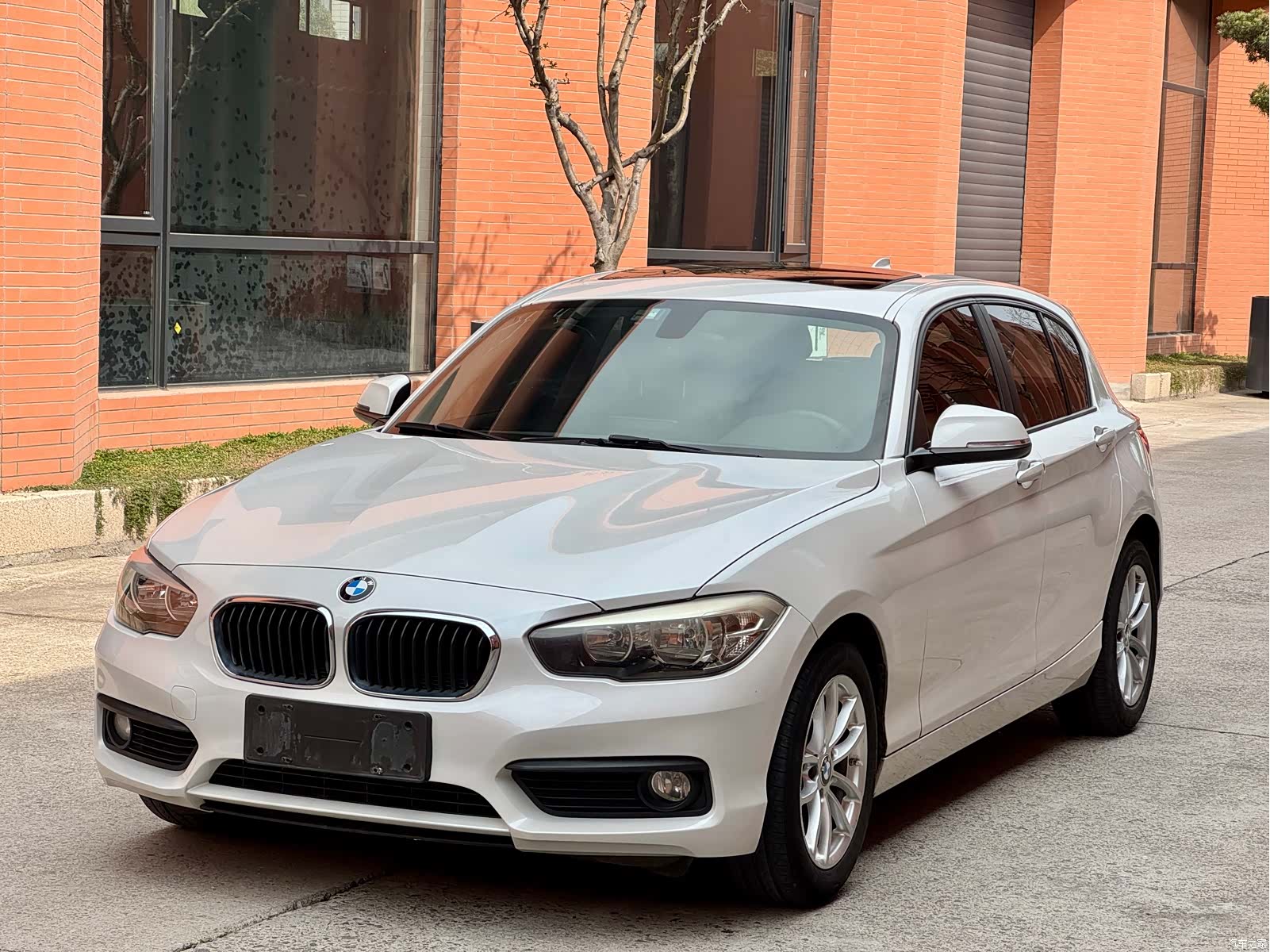 BMW 1 Series, 2017 1