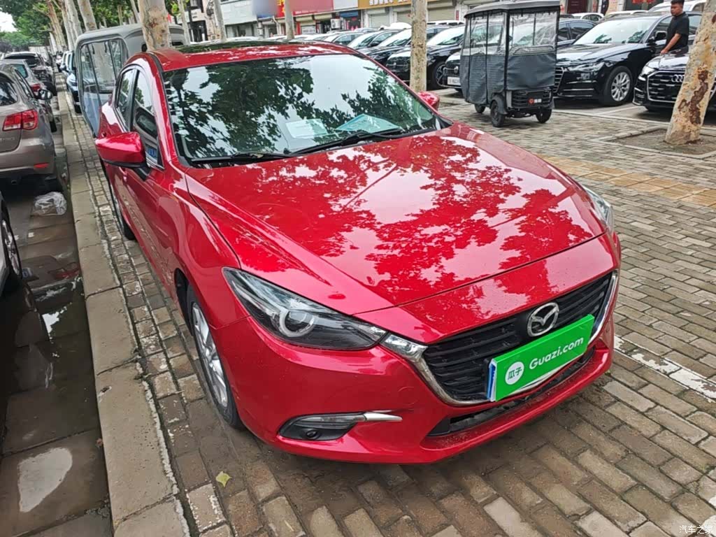 Mazda Mazda3, 2018 4