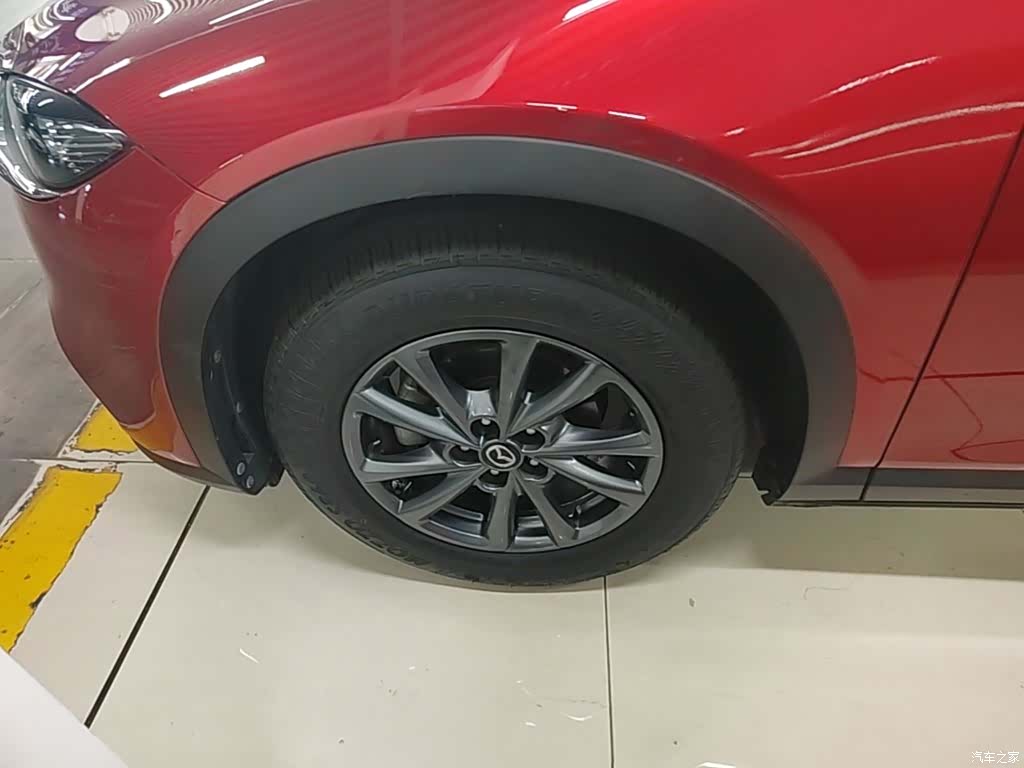 Mazda CX-4, 2020 23