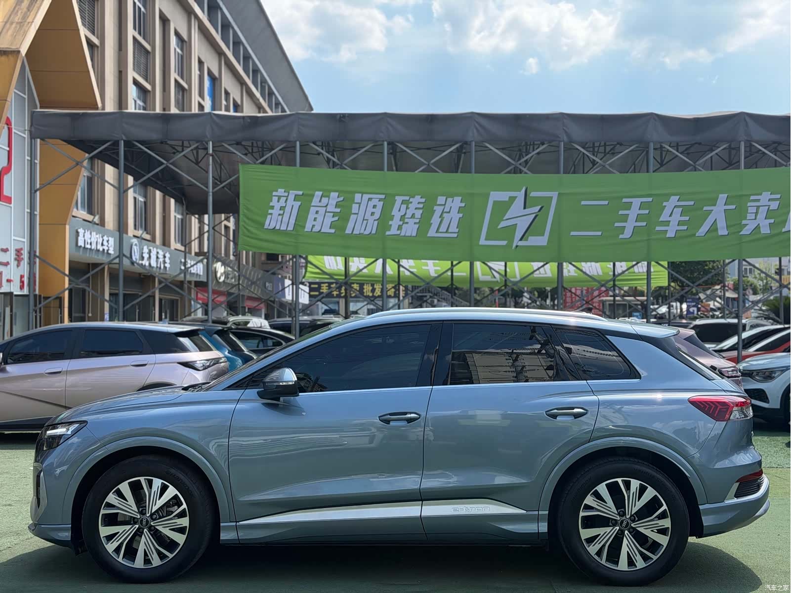 Audi Q4 e-tron, 2023 3