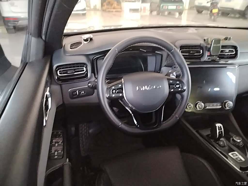 Lynk & Co 02, 2021 11