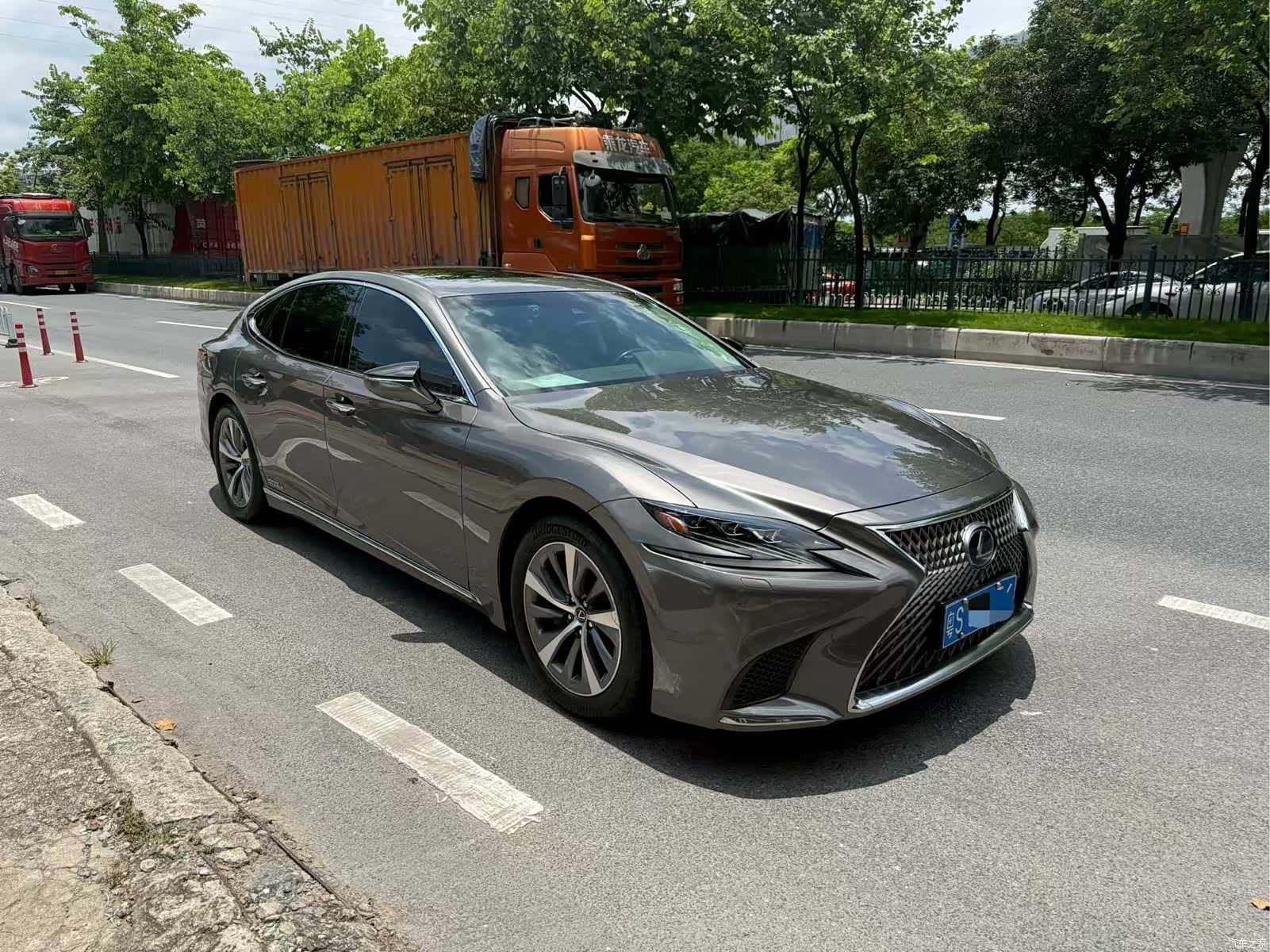 Lexus LS, 2020 2