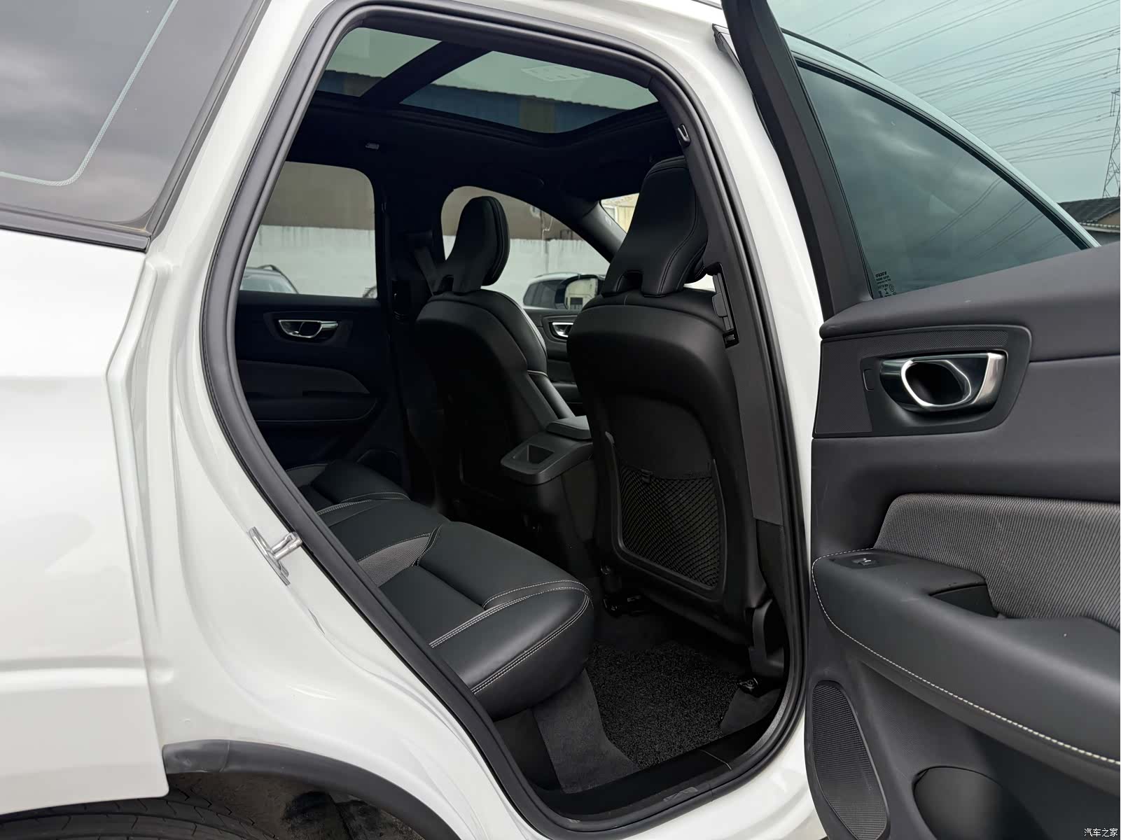 Volvo XC60, 2022 18