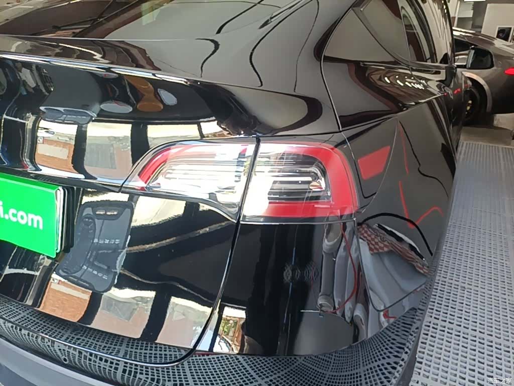 Tesla Model Y, 2022 8