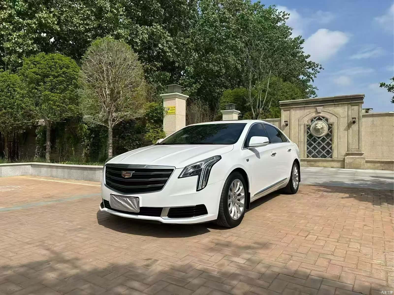 Cadillac XTS, 2018 1