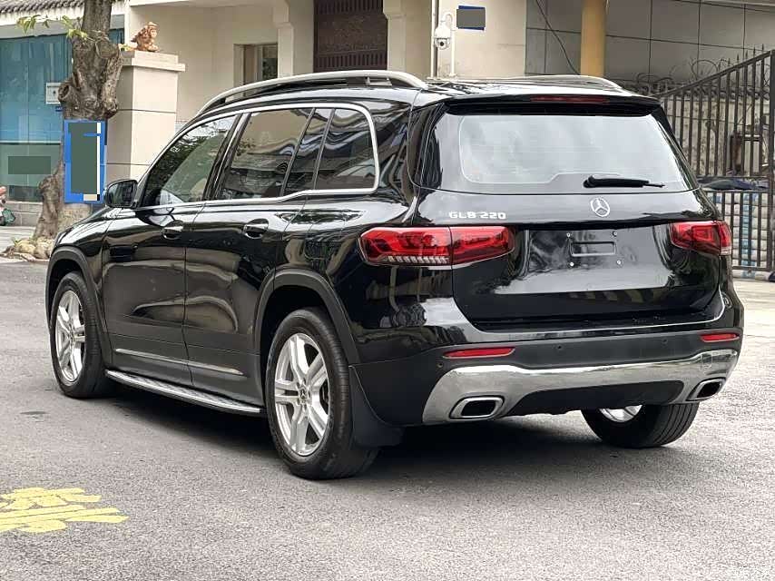 Mercedes-Benz GLB, 2022 10
