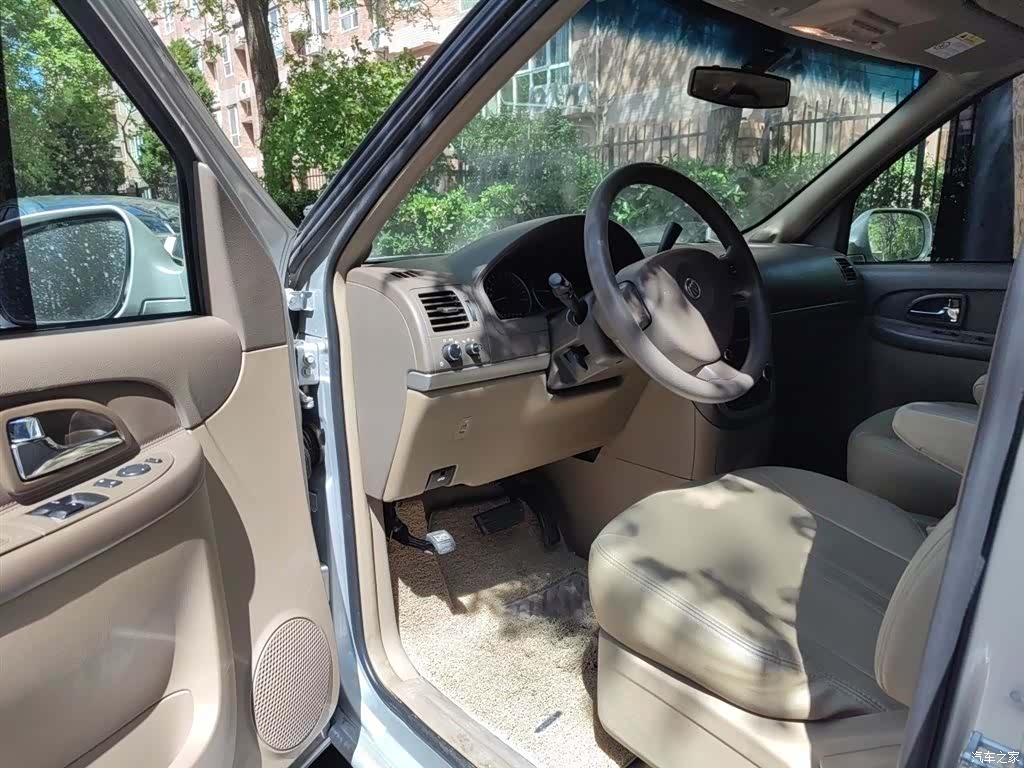 Buick GL8, 2016 14