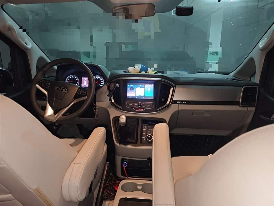 JAC Refine Ruifeng M4