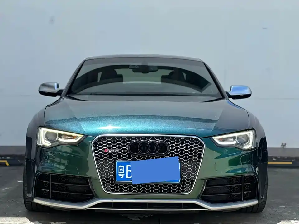 Audi RS 5 Audi RS 5